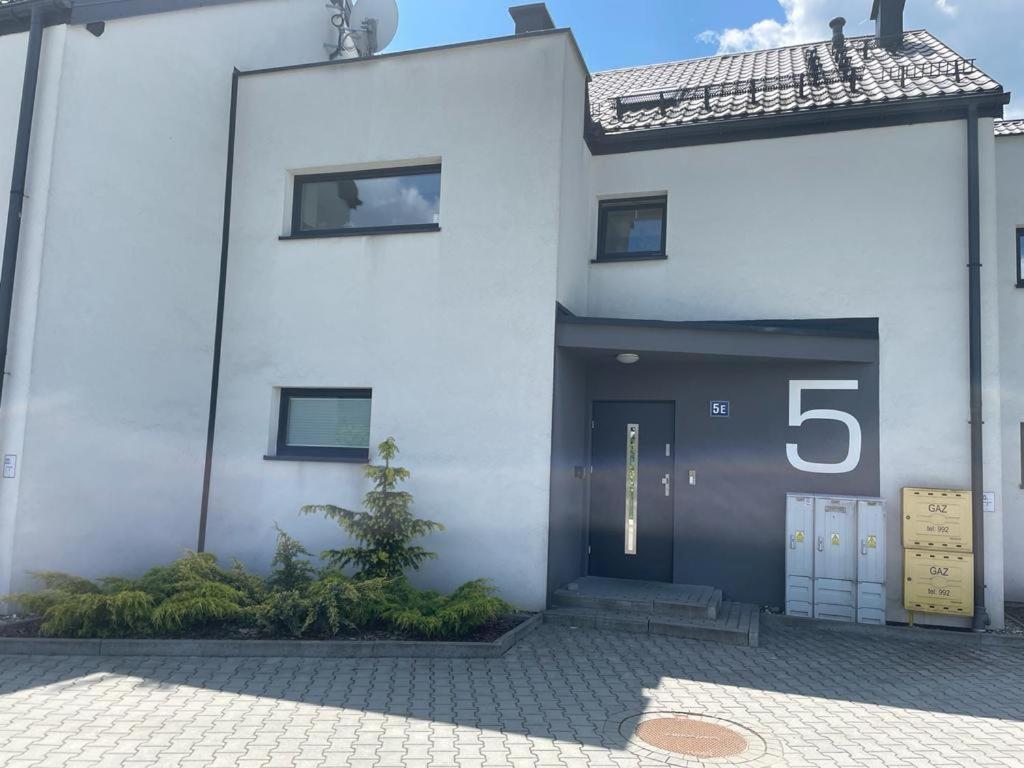 אוסטראון Apartament Gorska Fantazja מראה חיצוני תמונה